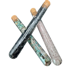 Mineralstäbe im Reagenzglas (verschiedene Varianten)