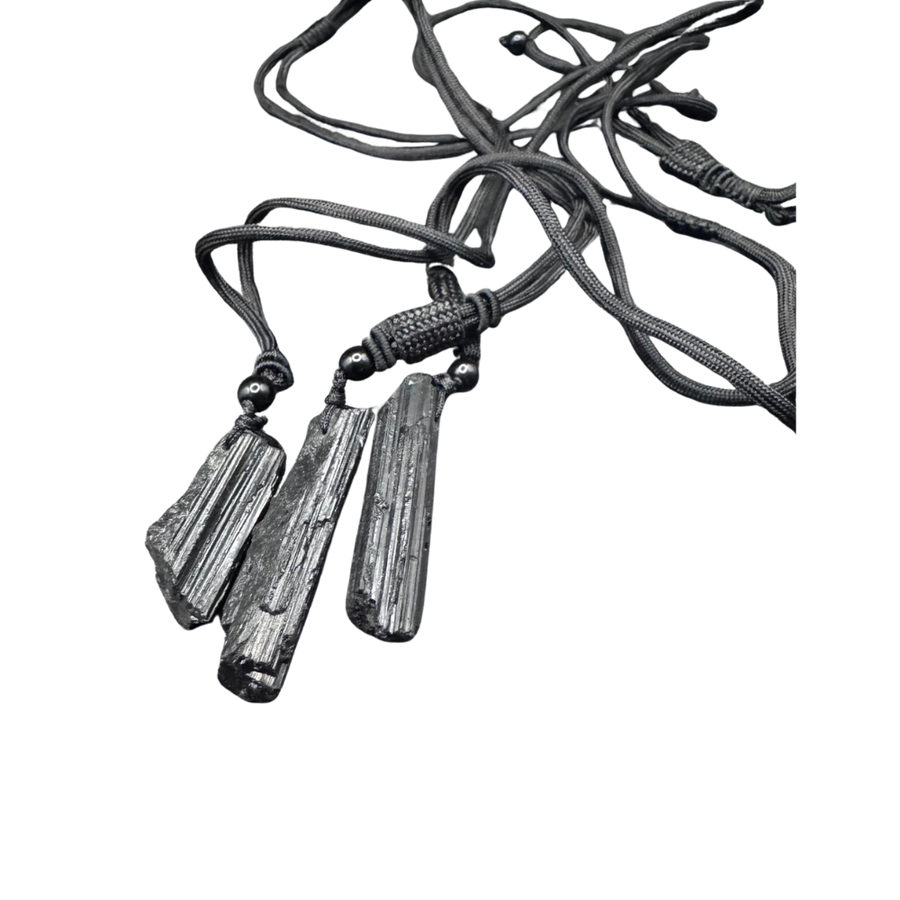 Turmalin Halskette mit Stoff Kette